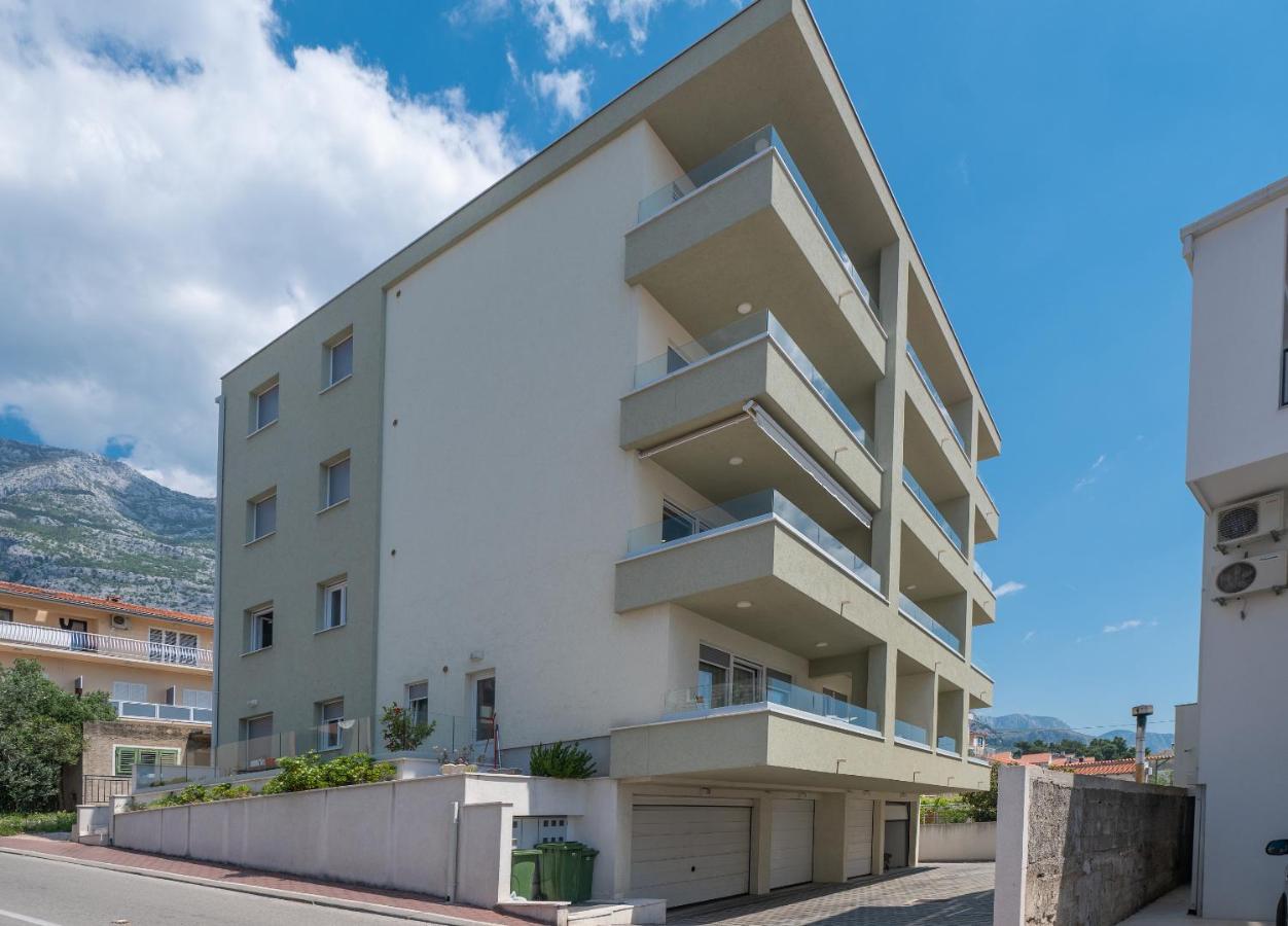 Luxury Apartment Purple Summer Sea View Makarska Exterior photo